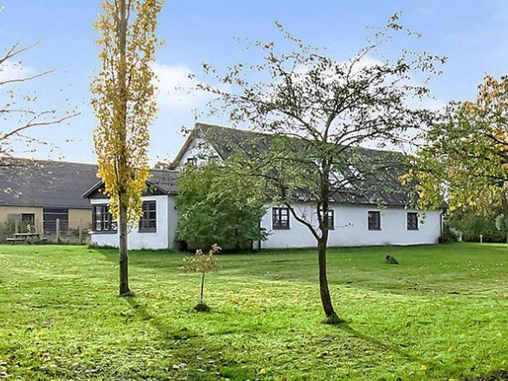 Tiklo Bed And Breakfast Arnborg ภายนอก รูปภาพ